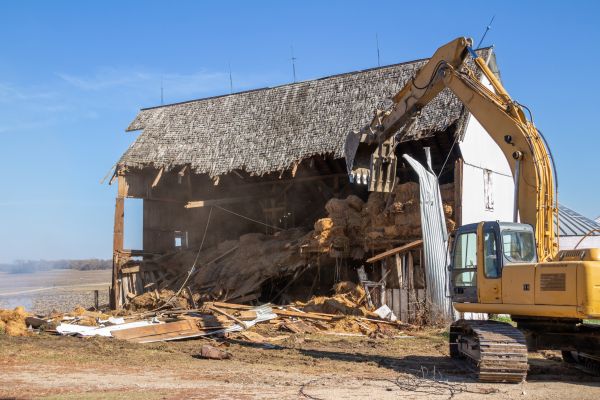 Barn Demolition in Modesto