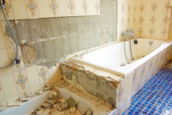 Bathtub Demolition in Modesto
